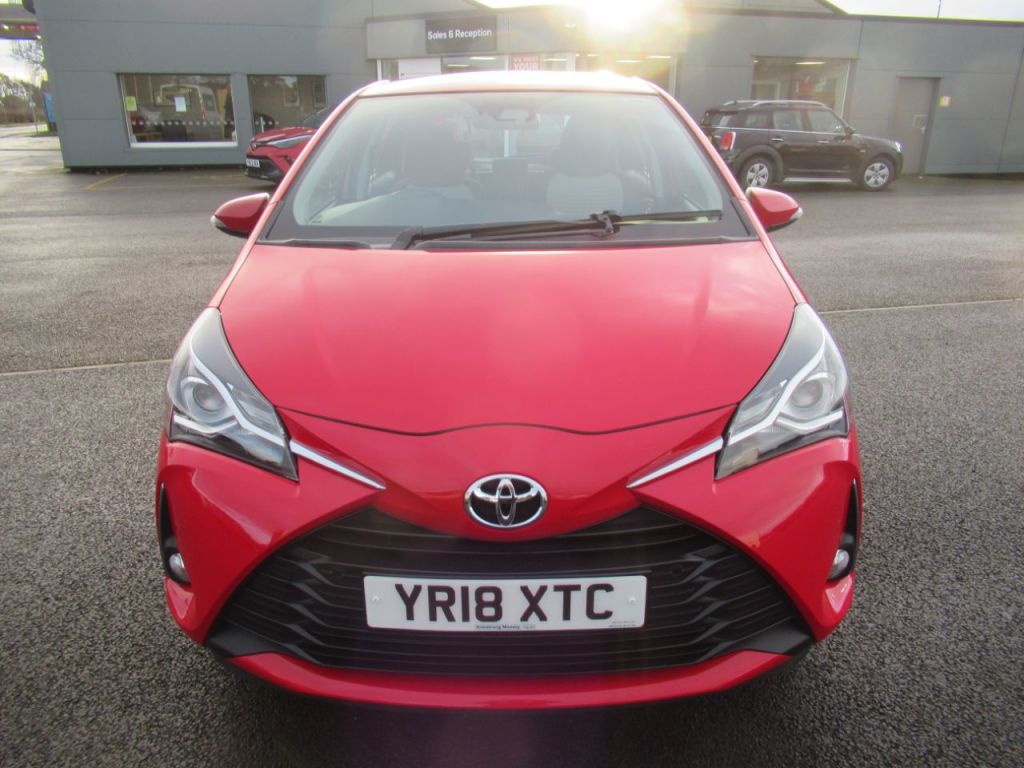 Used Toyota Yaris 2018 for sale - 77152781: Photo 2