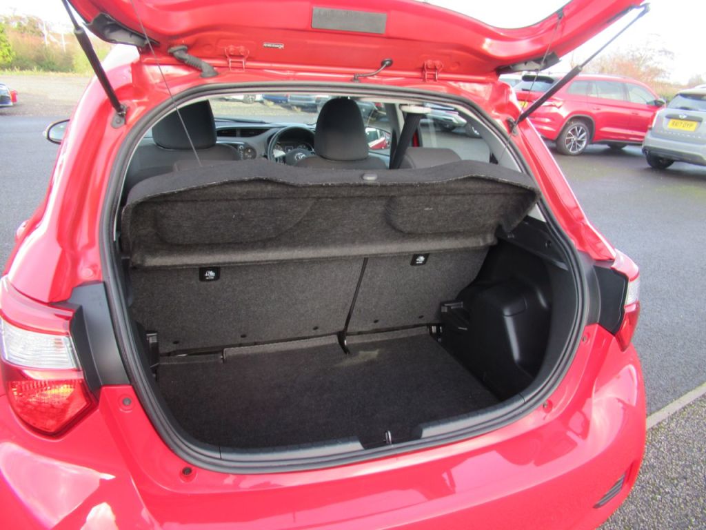 Used Toyota Yaris 2018 for sale - 77152781: Photo 9