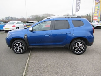 Used Dacia Duster 2020 for sale - 77355005: Photo