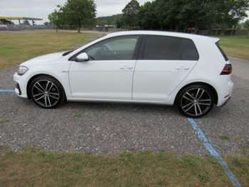 Used Volkswagen Golf 2019 for sale - 75087237: Photo