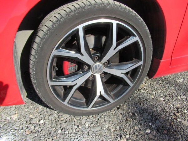 Used Volkswagen Scirocco 2017 for sale - 75307438: Photo 11