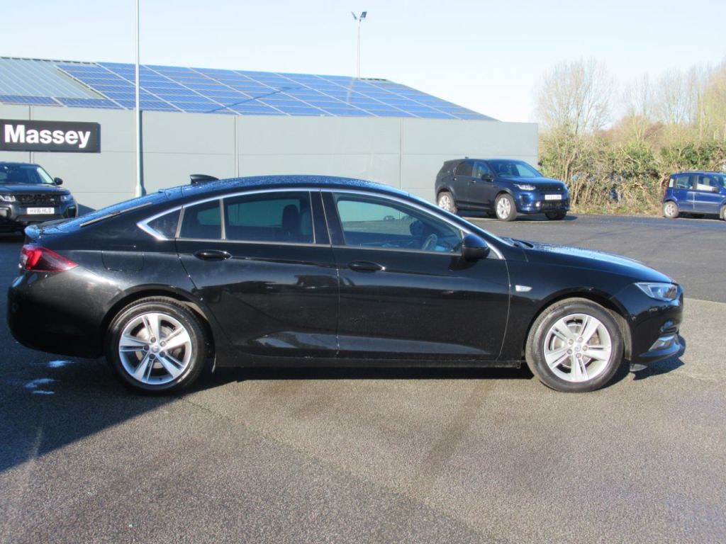 Used Vauxhall Insignia 2018 for sale - 77555187: Photo 7
