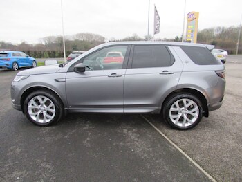 Used Land Rover Discovery Sport 2021 for sale - 77368141: Photo