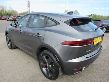 Used Jaguar E-Pace 2020 for sale - 78227127: Photo