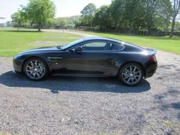 Used Aston Martin Vantage 2015 for sale - 74591720: Photo