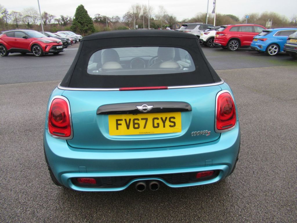 Used MINI Convertible 2017 for sale - 76957438: Photo 12