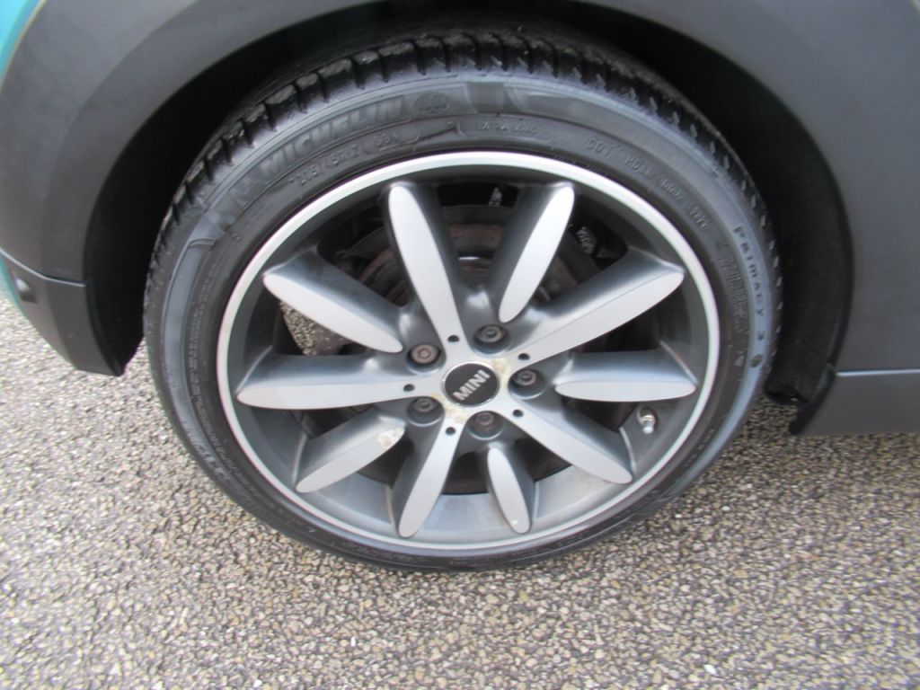 Used MINI Convertible 2017 for sale - 76957438: Photo 16