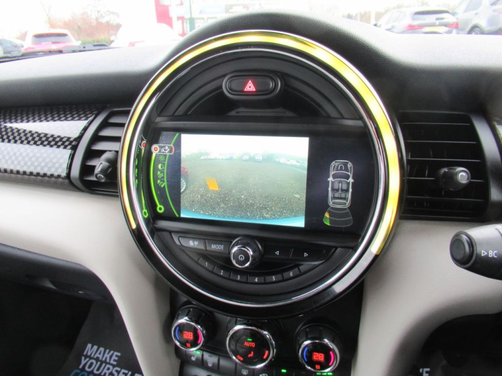 Used MINI Convertible 2017 for sale - 76957438: Photo 19