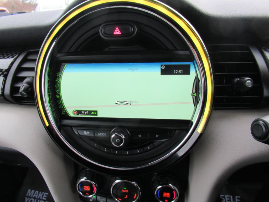 Used MINI Convertible 2017 for sale - 76957438: Photo 21