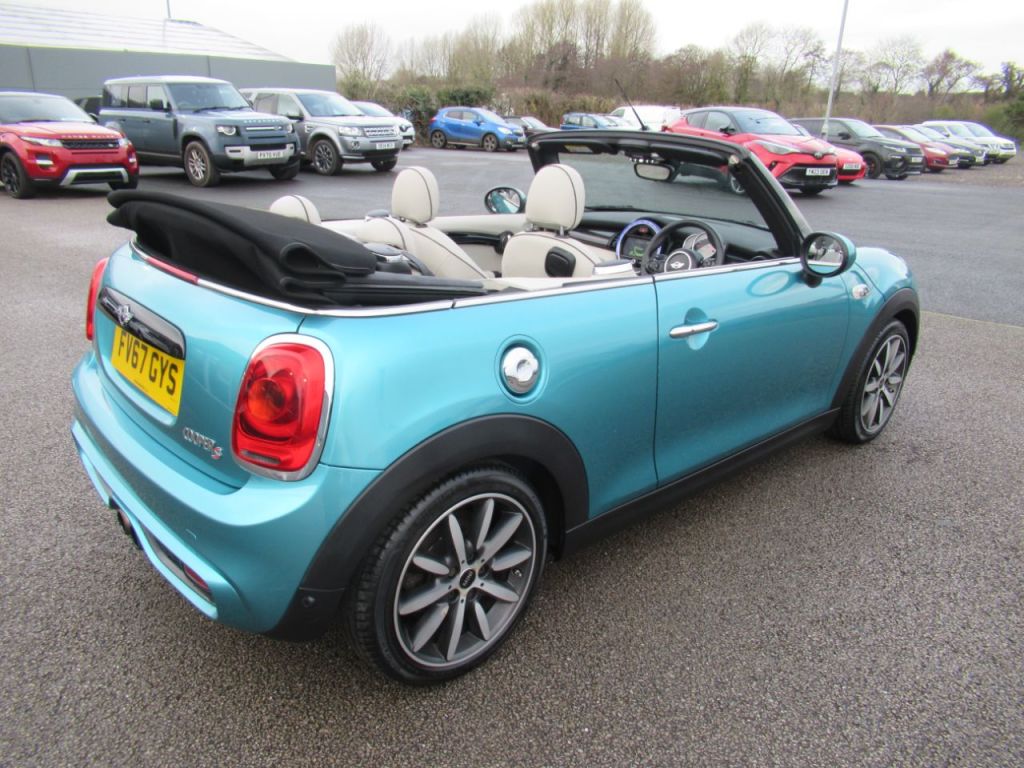 Used MINI Convertible 2017 for sale - 76957438: Photo 6