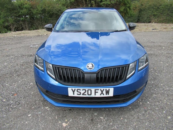 Used Skoda Octavia 2020 for sale - 75537628: Photo 2