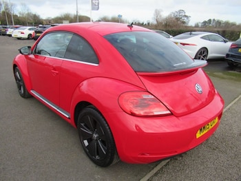 Used Volkswagen Beetle 2015 for sale - 77593328: Photo