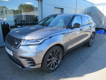 2017 - 2.0 D240 R-Dynamic SE 5dr Auto
