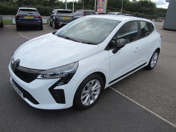Used Renault Clio 2024 for sale - 79869596: Photo