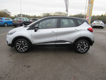 Used Renault Captur 2016 for sale - 76535066: Photo