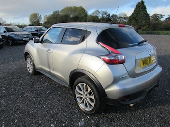 Used Nissan Juke 2015 for sale - 76385560: Photo