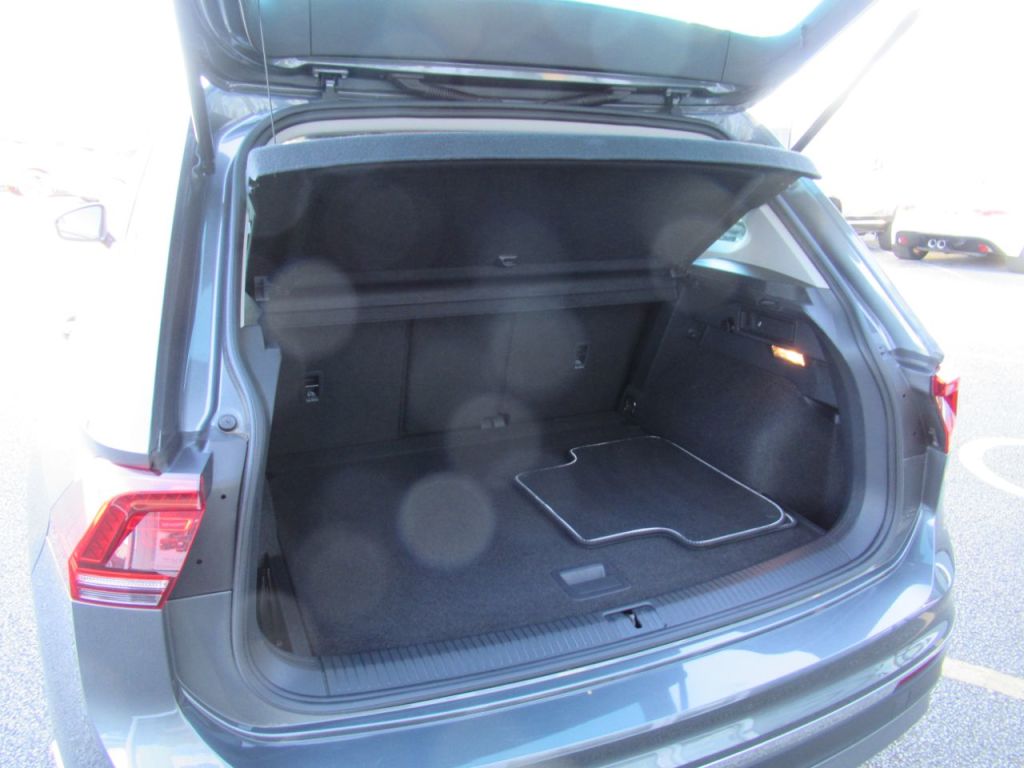 Used Volkswagen Tiguan 2020 for sale - 76016793: Photo 9