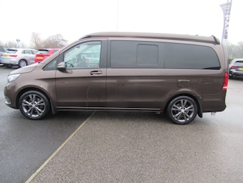 Used Mercedes-Benz V-Class 2017 for sale - 77226277: Photo