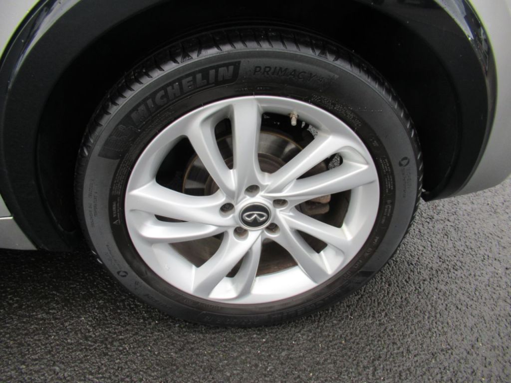 Used Infiniti Q30 2017 for sale - 76685836: Photo 12