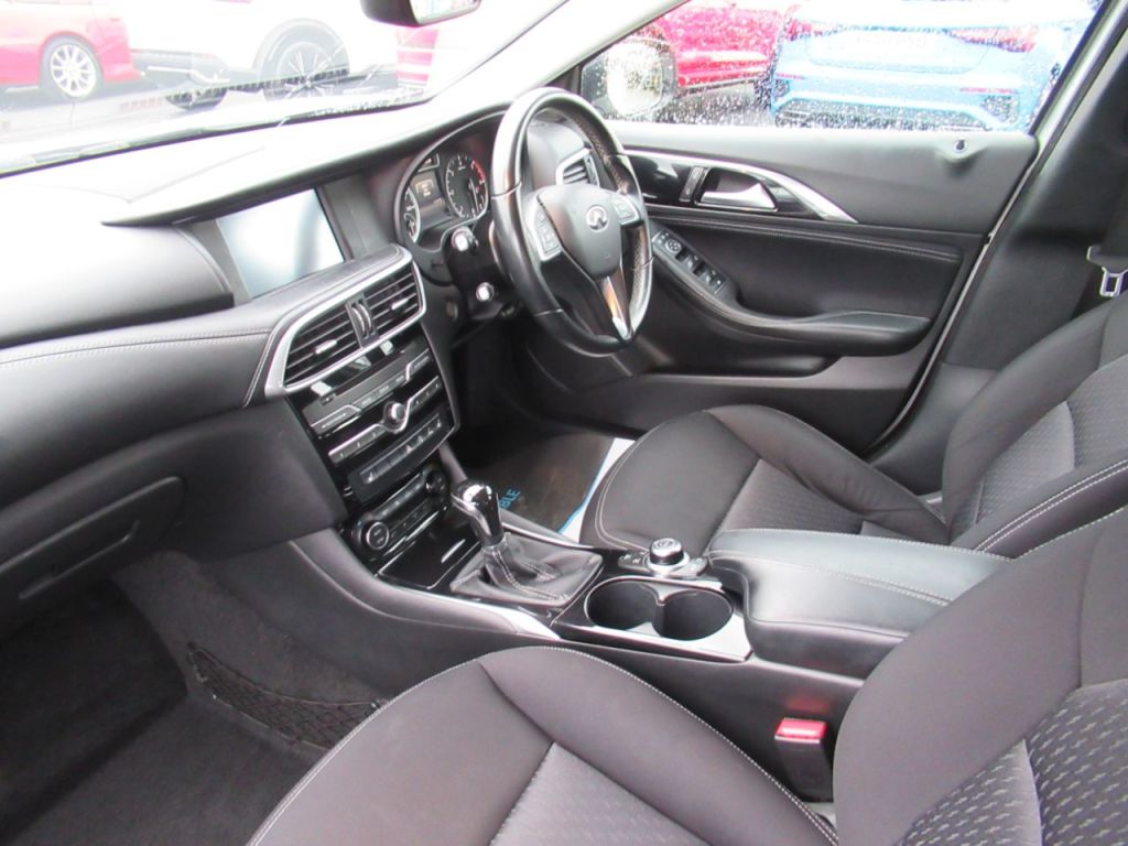 Used Infiniti Q30 2017 for sale - 76685836: Photo 18