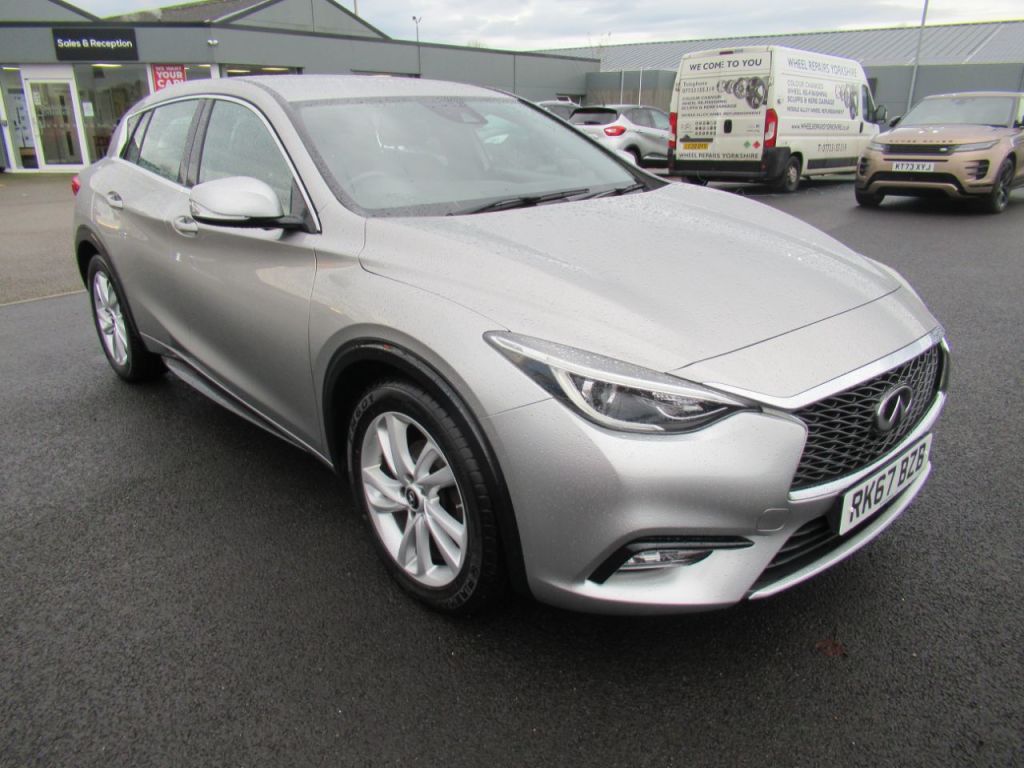 Used Infiniti Q30 2017 for sale - 76685836: Photo 8