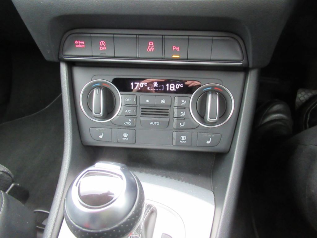 Used Audi Q3 2016 for sale - 76290873: Photo 19