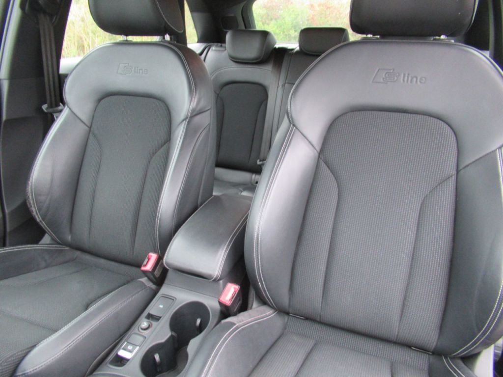 Used Audi Q3 2016 for sale - 76290873: Photo 22