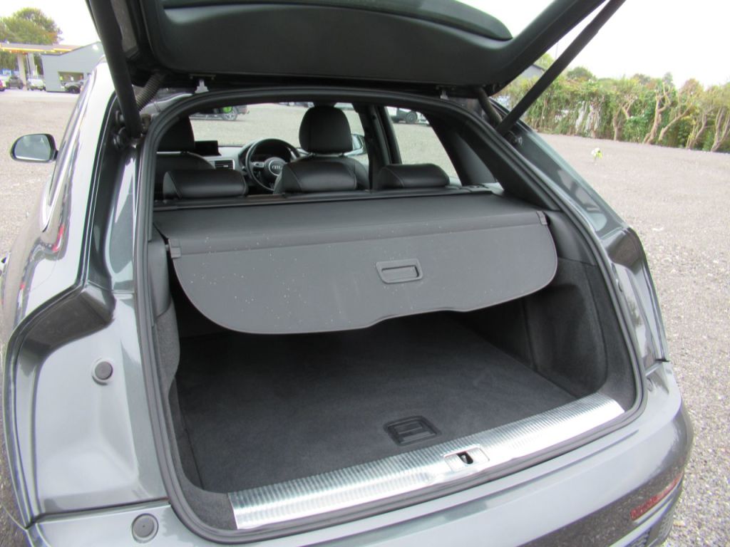 Used Audi Q3 2016 for sale - 76290873: Photo 9
