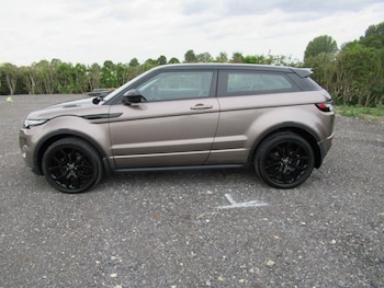 Used Land Rover Range Rover Evoque 2015 for sale - 75853019: Photo