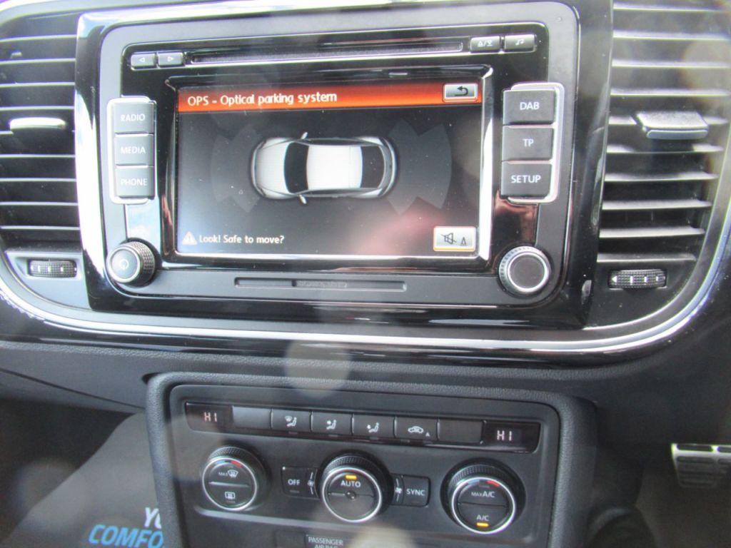 Used Volkswagen Beetle 2015 for sale - 75936058: Photo 16