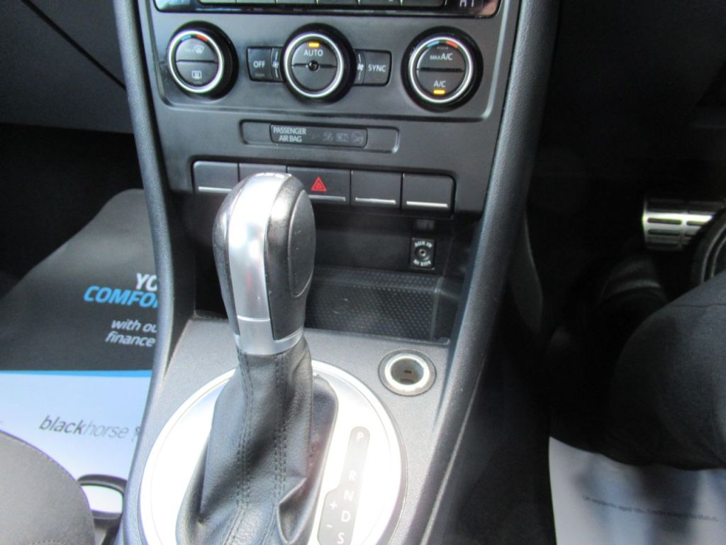 Used Volkswagen Beetle 2015 for sale - 75936058: Photo 18