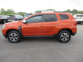 Used Dacia Duster 2022 for sale - 79063296: Photo