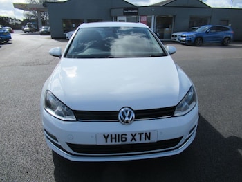 Used Volkswagen Golf 2016 for sale - 78002195: Photo