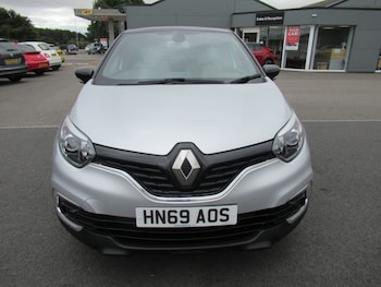 Used Renault Captur 2019 for sale - 79357997: Photo