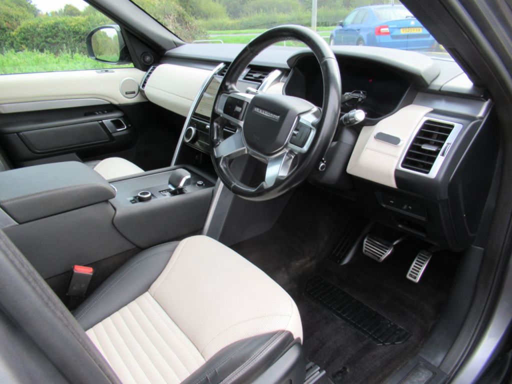 Used Land Rover Discovery 2021 for sale - 76235197: Photo 12