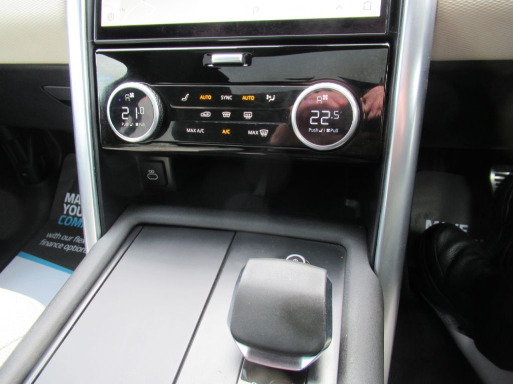 Used Land Rover Discovery 2021 for sale - 76235197: Photo 16