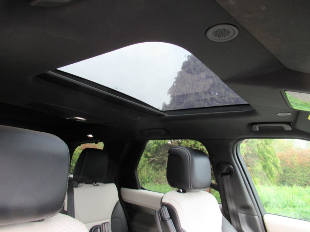 Used Land Rover Discovery 2021 for sale - 76235197: Photo 21