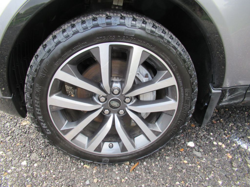 Used Land Rover Discovery 2021 for sale - 76235197: Photo 9