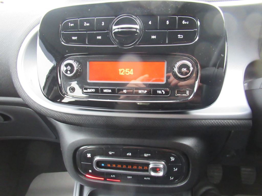 Used smart forfour 2018 for sale - 76590647: Photo 16