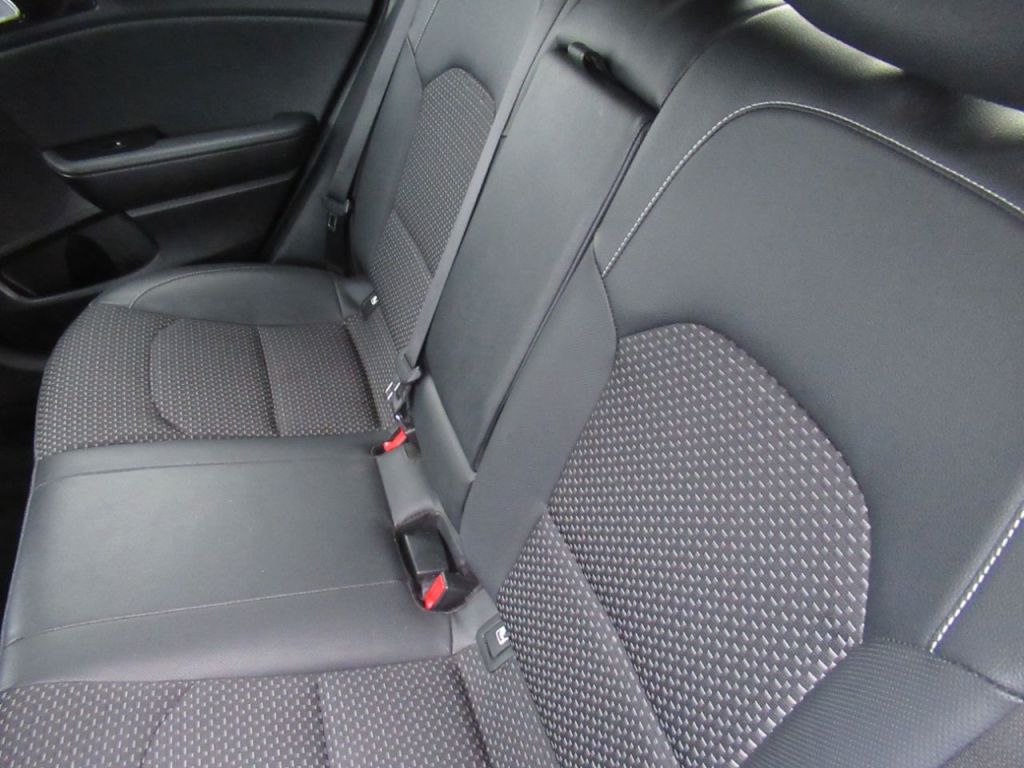 Used Kia XCeed 2021 for sale - 76631221: Photo 21