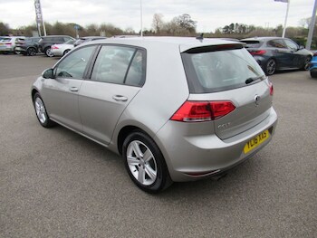 Used Volkswagen Golf 2016 for sale - 77747457: Photo