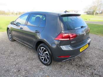Used Volkswagen Golf 2019 for sale - 73642864: Photo