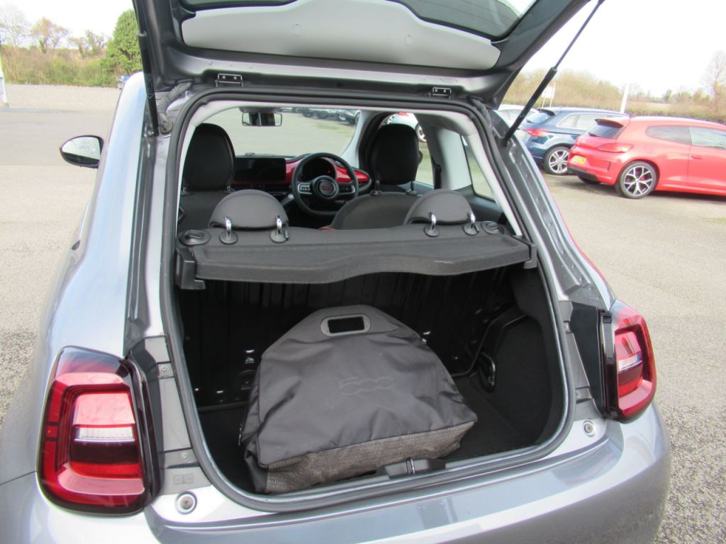 Used Fiat 500 2022 for sale - 77666076: Photo 9