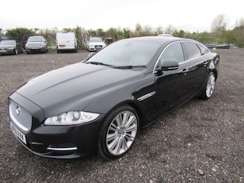 Used Jaguar XJ 2011 for sale - 76481260: Photo