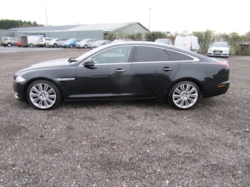 Used Jaguar XJ 2011 for sale - 76481260: Photo