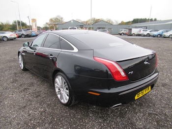 Used Jaguar XJ 2011 for sale - 76481260: Photo