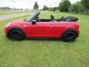 Used MINI Convertible 2017 for sale - 74745964: Photo