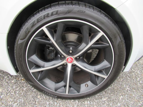 Used Jaguar F-Type 2015 for sale - 74637735: Photo 12