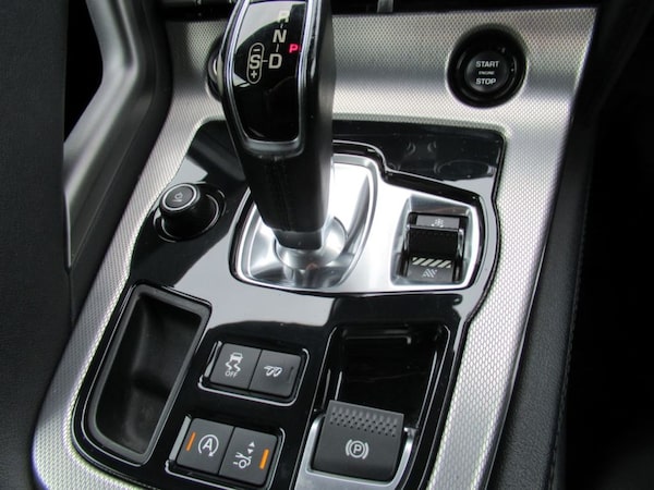 Used Jaguar F-Type 2015 for sale - 74637735: Photo 19