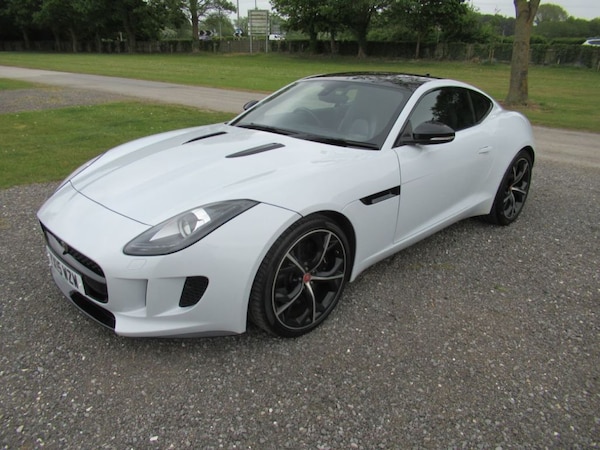 Used Jaguar F-Type 2015 for sale - 74637735: Photo 1
